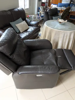 Divani relax elettrici + divano in pelle (set)