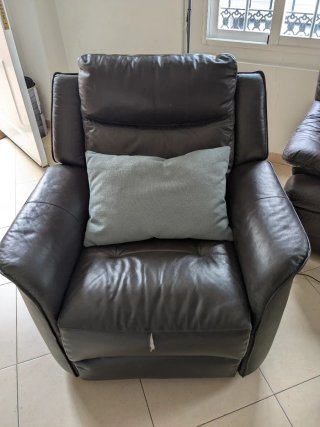 URGENTE! Sillones eléctricos + sofá (conjunto piel