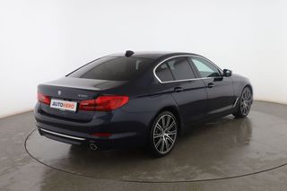 BMW Serie 5 530i Luxury Line