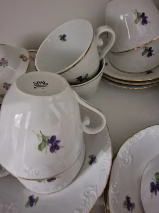 Serviço de Chá Porcelana 10 chavenas + pires,