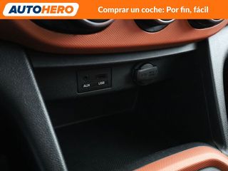 Hyundai i10 1.0 Tecno Orange