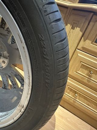 Llantas Seat León con Neumáticos