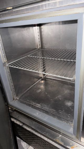 Nevera industrial 4 puertas