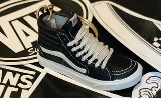 Portachiavi + Mini Box Mini Sneakers Vans keyrings