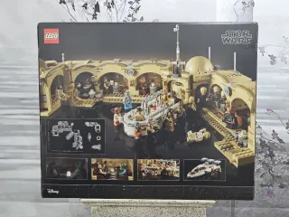 LEGO Star Wars Cantina Mos Eisley 75290