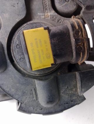 23017702 faro antiniebla delantero nissan nv200 /