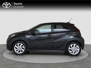 TOYOTA Aygo X Cross Play