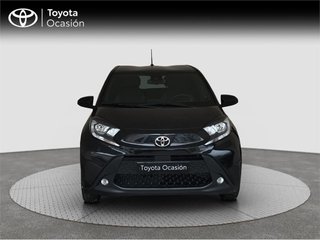 TOYOTA Aygo X Cross Play