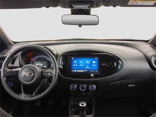 TOYOTA Aygo X Cross Play