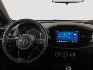 TOYOTA Aygo X Cross Play