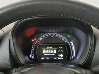 TOYOTA Aygo X Cross Play