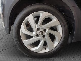 TOYOTA Aygo X Cross Play