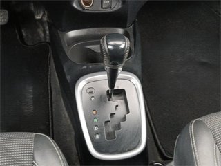TOYOTA Yaris 100H 1.5 Advance
