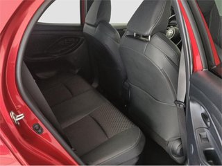 TOYOTA Yaris 120H 1.5 Style Plus