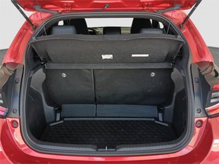 TOYOTA Yaris 120H 1.5 Style Plus