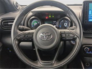 TOYOTA Yaris 120H 1.5 Style Plus