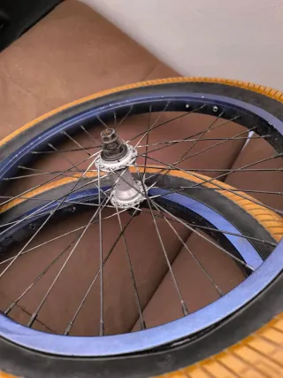 Ruedas BMX Salt y aro colony