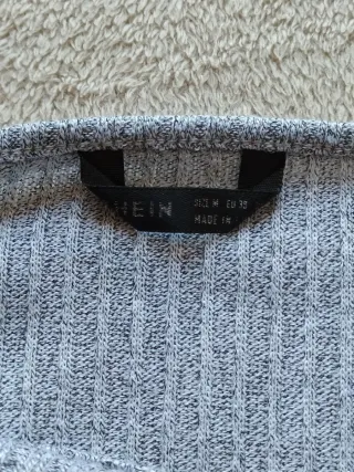 Crop Top Gris Shein Talla M