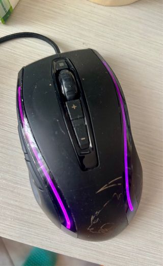 Mouse ROCCAT Kone - XTD usato ma in buone condizio