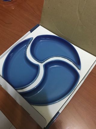 Vassoio di porcellana Tognana Tavola & Colore Blu