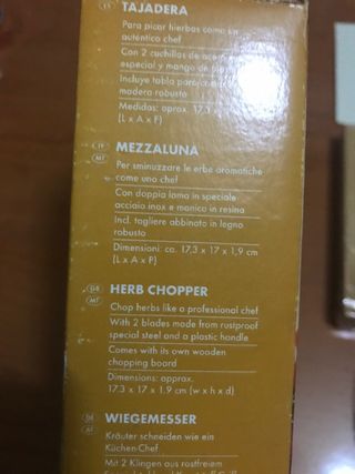 Tagliere e Mezzaluna per tritare con Tavola Nuovo