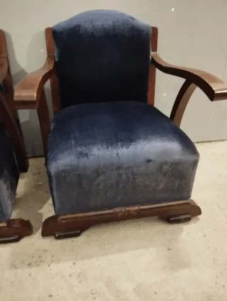 Pareja butacas modernistas terciopelo madera