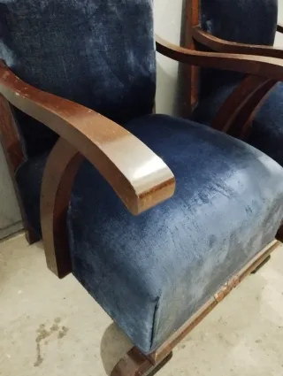 Pareja butacas modernistas terciopelo madera