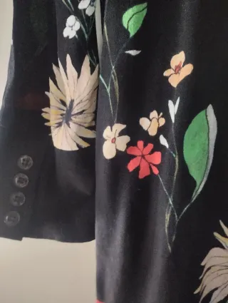 Vestido floral Zara