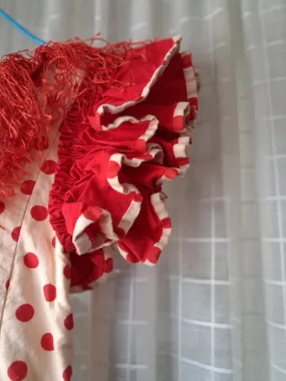 Vestido Flamenca Lunares Beis y Rojo