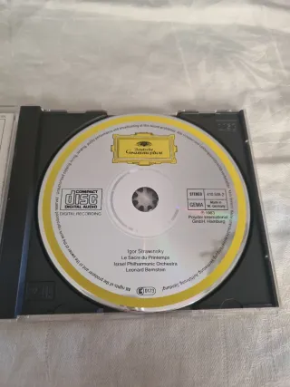 Stravinsky Le Sacre du Printemps Bernstein