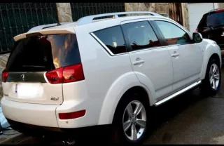 Peugeot 4007 2012