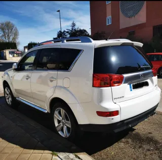 Peugeot 4007 2012