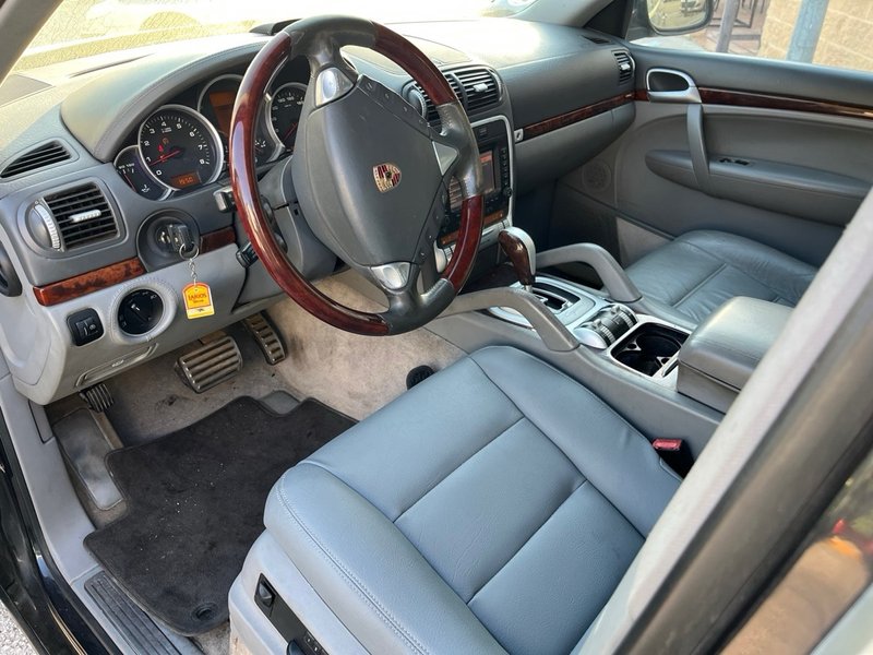 Porsche Cayenne 4.5 S 2005, foto 8
