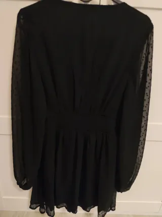 Vestido negro Stradivarius talla S