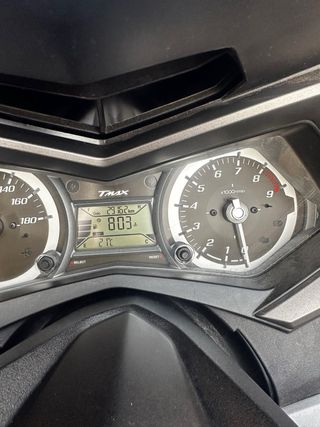 Yamaha TMAX Iron Max 2015 Negra/Gris