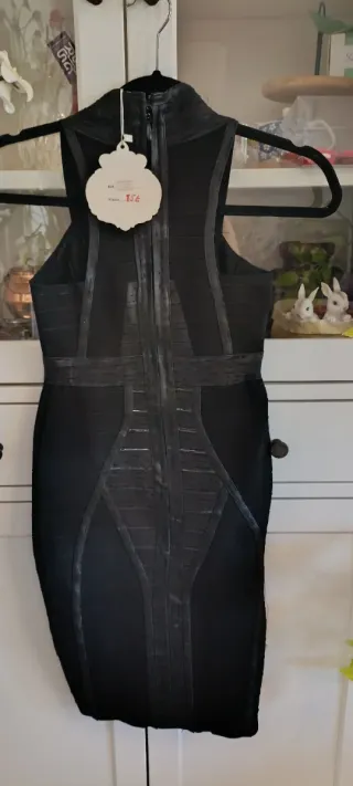 Vestido negro bandage