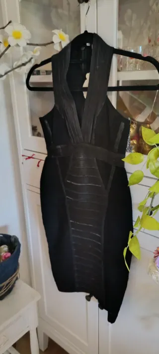 Vestido negro bandage