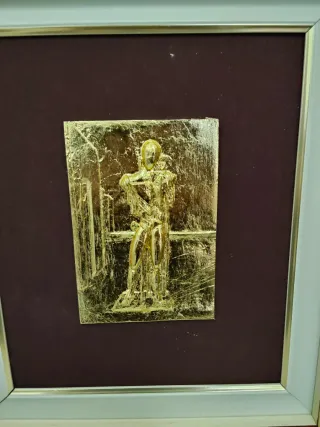 Bassorilievo G. De Chirico foglia Oro