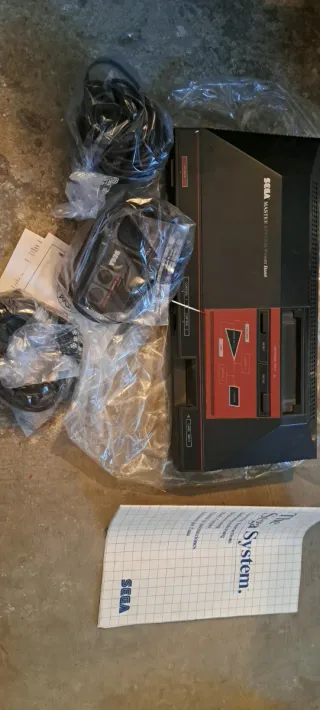 Sega Master System console completa con manopole