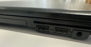 Portátil Toshiba 15 Intel Core i5/SSD Nuevo