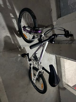 Bicicleta Niña SPECIALIZED