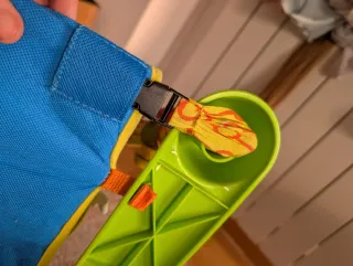 Parque de juegos para bebé con piano