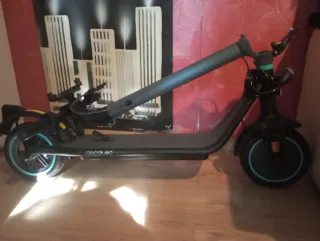 Patinete eléctrico casi nuevo