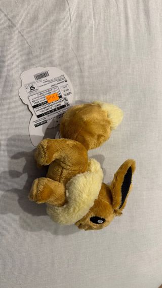 Peluche Eevee Pokémon Center Oficial