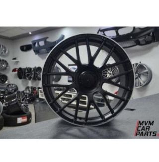 Juego de 4 Llantas 18 GTS Black matt MB24