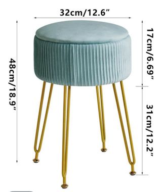 NUEVO. Pouf in velluto con spazio di archiviazione.