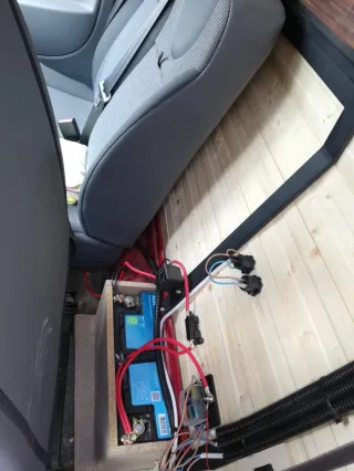 Citroën Jumpy camperizada homologada 3 plazas