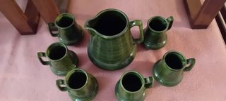 Jarra y 6 vasos de cerámica esmaltada para sangría