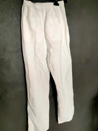 Pantalón de lino blanco