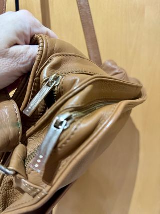 Bolso Uterqüe de cuero natural